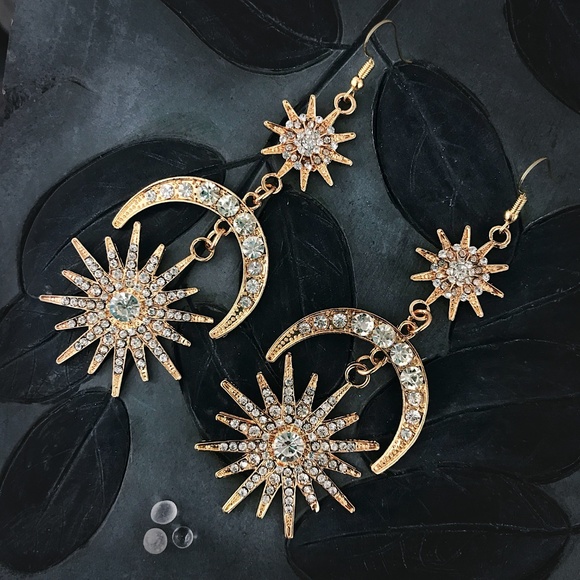 Jewelry - Gold Star Moon Long Lightweight Earrings 4" Drop